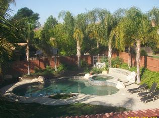 25271 Robinson Creek Ln, Menifee, CA 92584