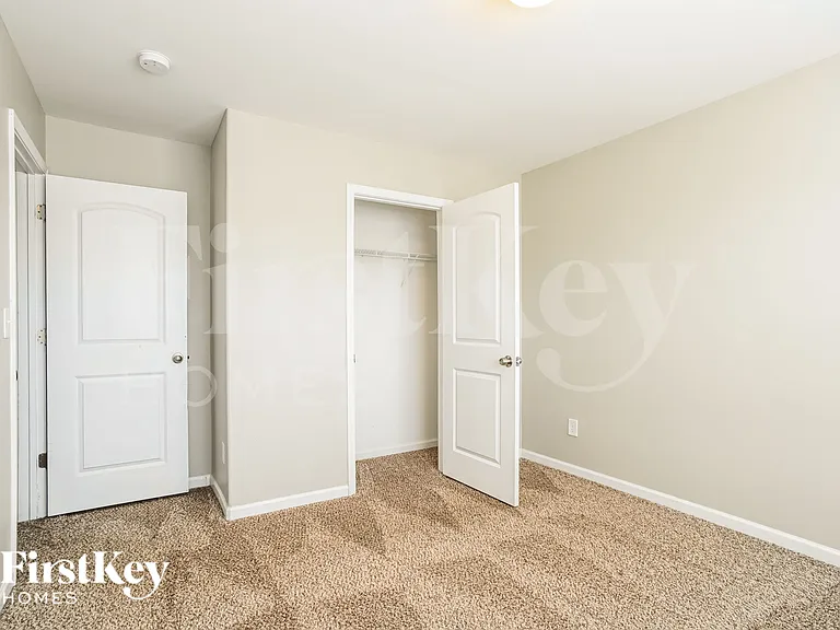 9017 Sharpes Cir — Photo 11