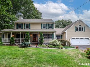 3 Autumn Ln, Plainville, CT 06062