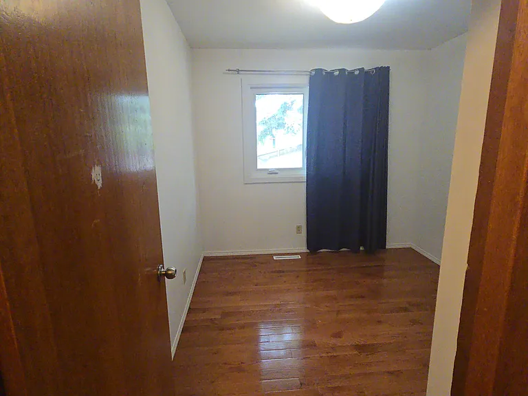 4319 Charleswood Dr NW — Photo 6