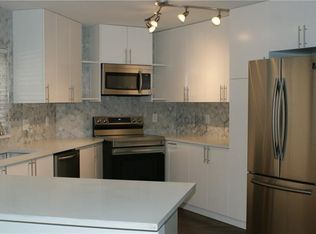 5841 NW 60th St, Pompano Beach, FL 33067