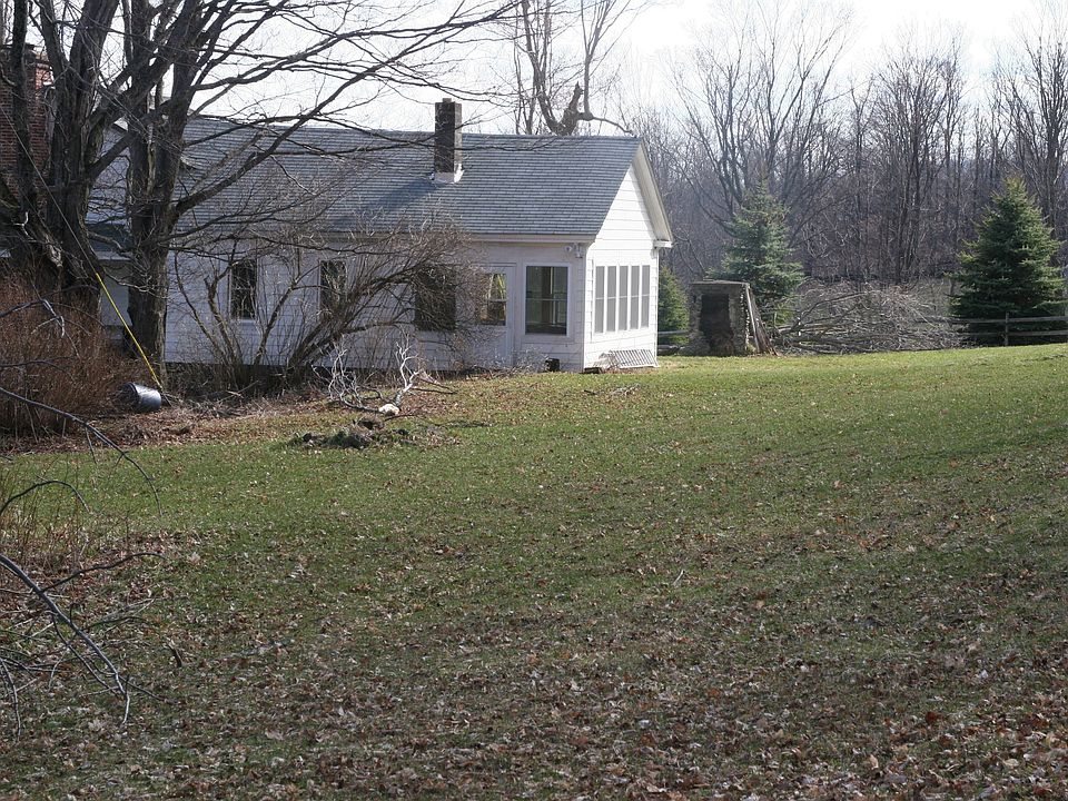1st image of 635 Peck St