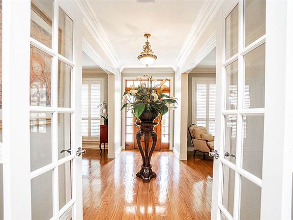 5th image of 3100 Fairway Oaks Ln