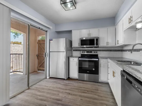 5606 Boca Raton Blvd APT 247, Fort Worth, TX 76112
