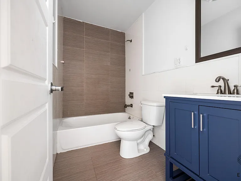 58A Vernon Ave #3A — Photo 12