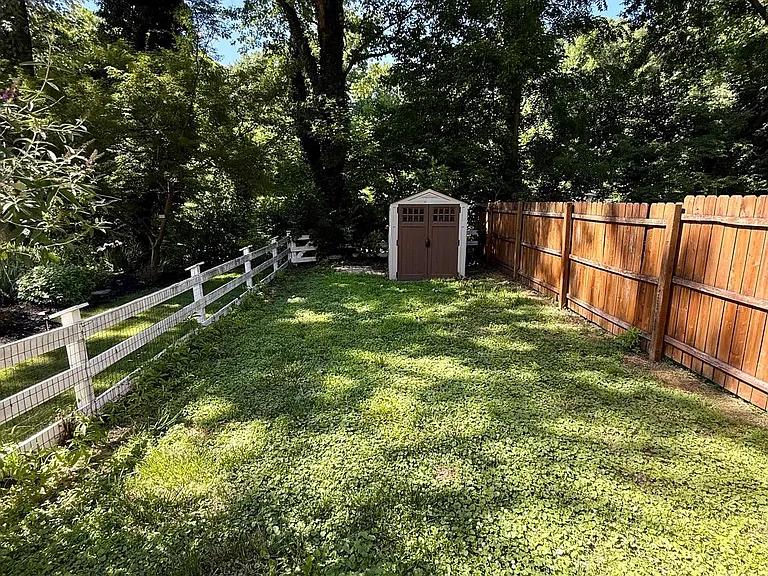 22 Balligomingo Rd — Photo 26