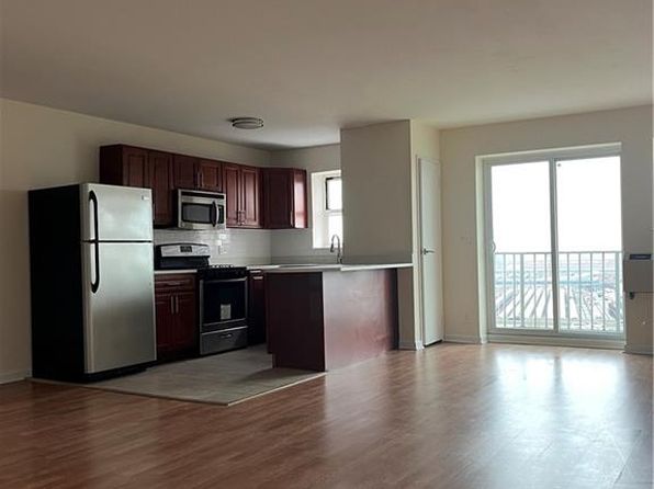 2955 Shell Rd APT 10R