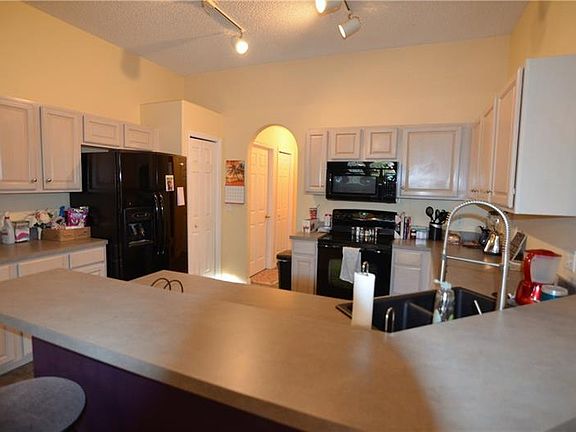 4th image of 919 Hatteras Ave