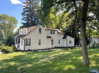 276 W Glen Ave, Ridgewood, NJ 07450