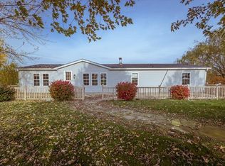 951 Achortown Rd, Beaver Falls, PA 15010