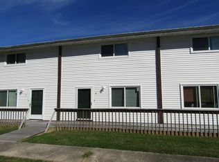 300 Crestview Dr APT 11, Greeneville, TN 37745