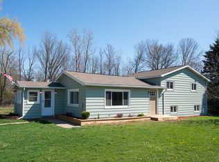 2496 Elliott Rd, Jackson, MI 49201