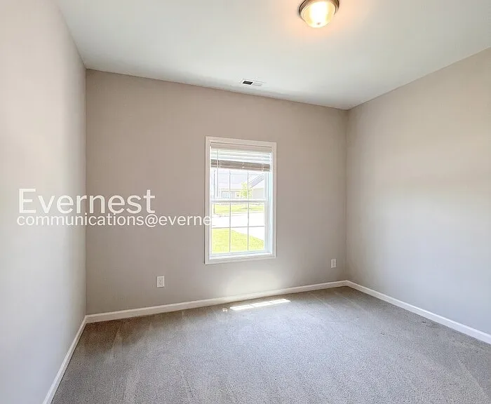 1011 Echo Ridge Rd — Photo 9