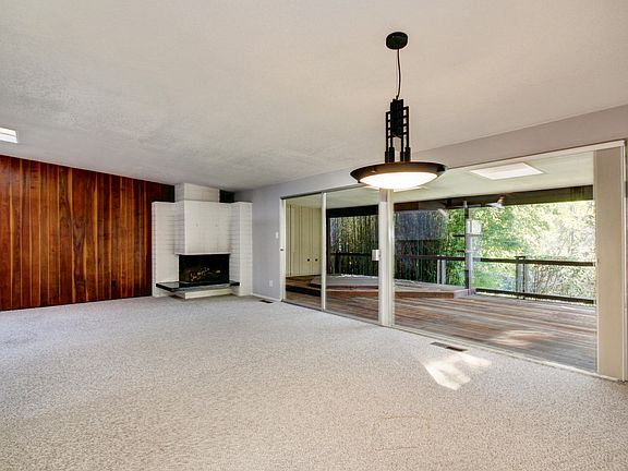 3rd image of 8148 Pollard Ave