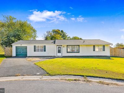 448 S Hyde Pl, Bear, DE, 19701