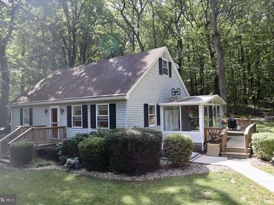 45 Chain Saw Rd, Dillsburg, PA, 17019