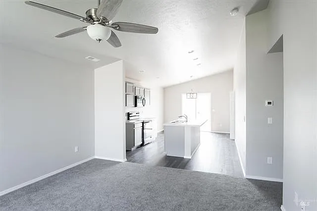 20349 Stockbridge Way — Photo 3
