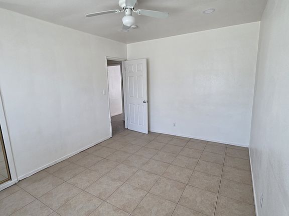 3rd image of 6636 Camellia Ave