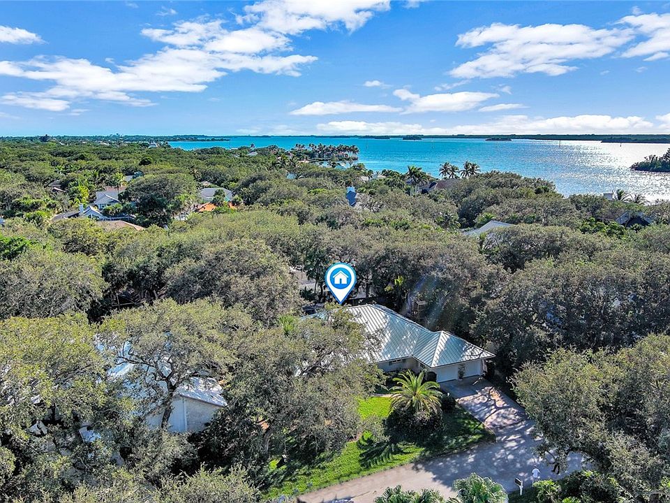 1st image of 1024 Palmar De Ays Dr