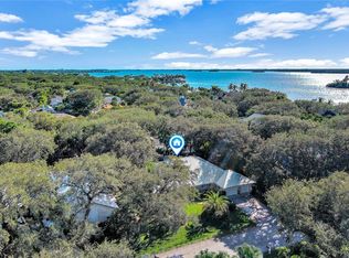 1024 Palmar De Ays Dr, Vero Beach, FL 32963