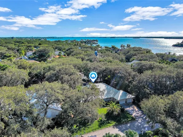 1024 Palmar De Ays Dr, Vero Beach, FL 32963