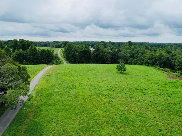 9 Purdy Sano Rd, Columbia, KY 42728