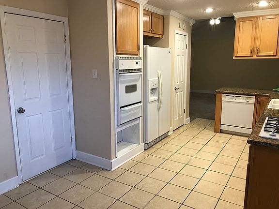 4th image of 3209 Mariner Dr