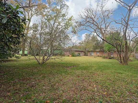 4th image of 4423 Randwick Dr