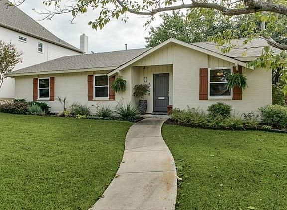 2nd image of 4008 Santa Barbara Dr