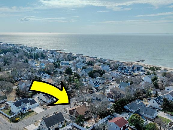 3rd image of 17 Fernwood Rd