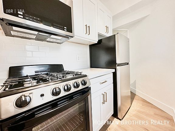 2nd image of 856 N La Fayette Park Pl #7