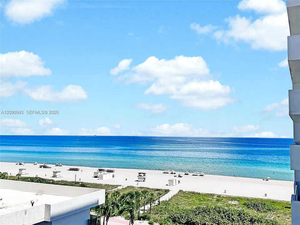 5825 Collins Ave #8E