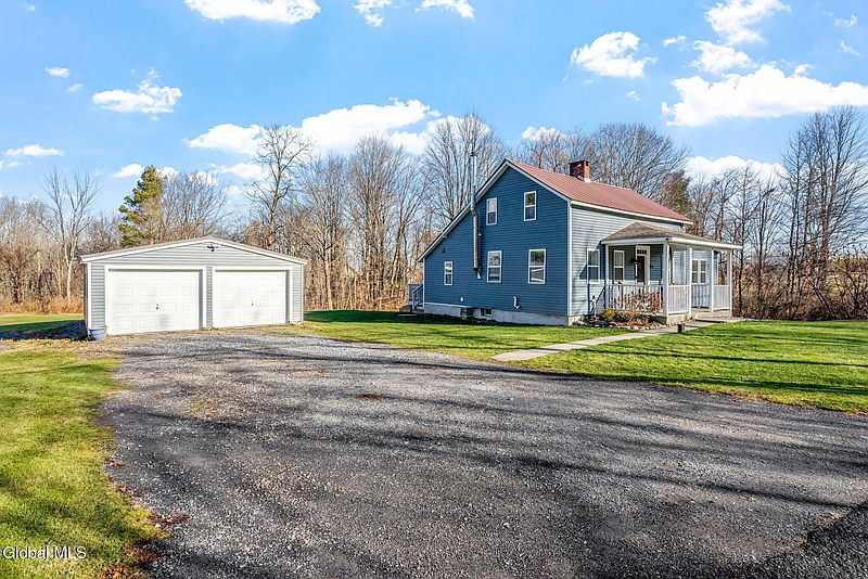 3rd image of 1612 W Glenville Road