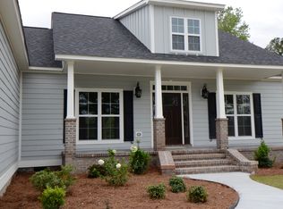127 Staffordshire Dr, New Bern, NC 28562