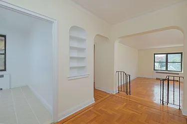 Sold by Houlihan Lawrence