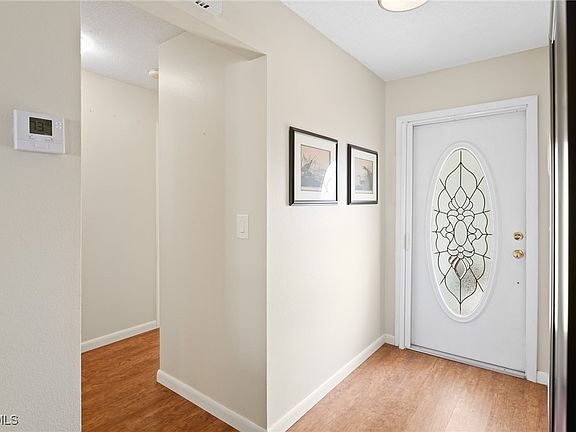 5th image of 854 Pangola Dr