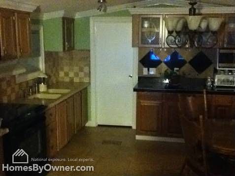 1st image of 4529 Phoenix Dr