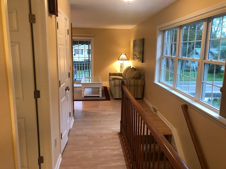 9064 Lake Shore Rd — Photo 8