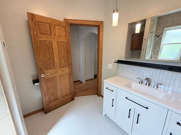 Main Floor Bathroom