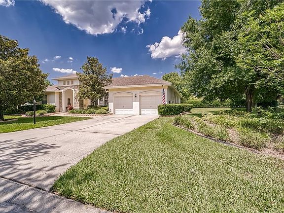 4th image of 3002 Sutton Woods Dr