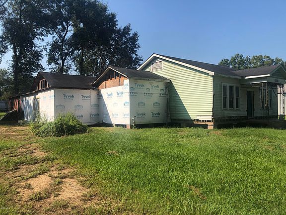 2nd image of 610 W Plaquemine St