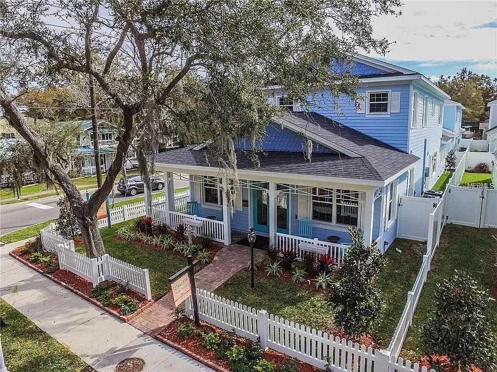 1006 Main St, Safety Harbor, FL 34695 Zillow