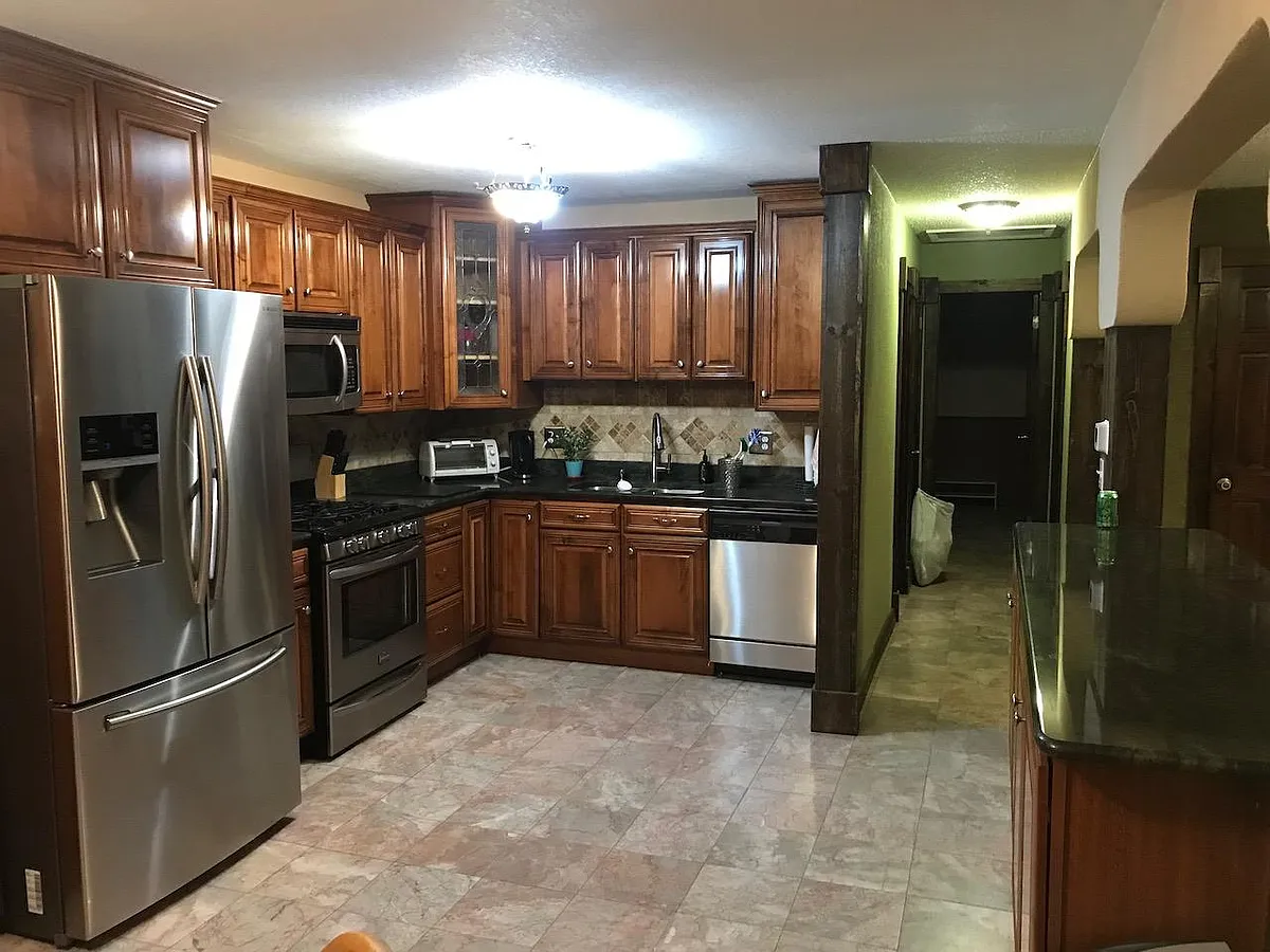 Kitchen - 3137 W 20th Ave