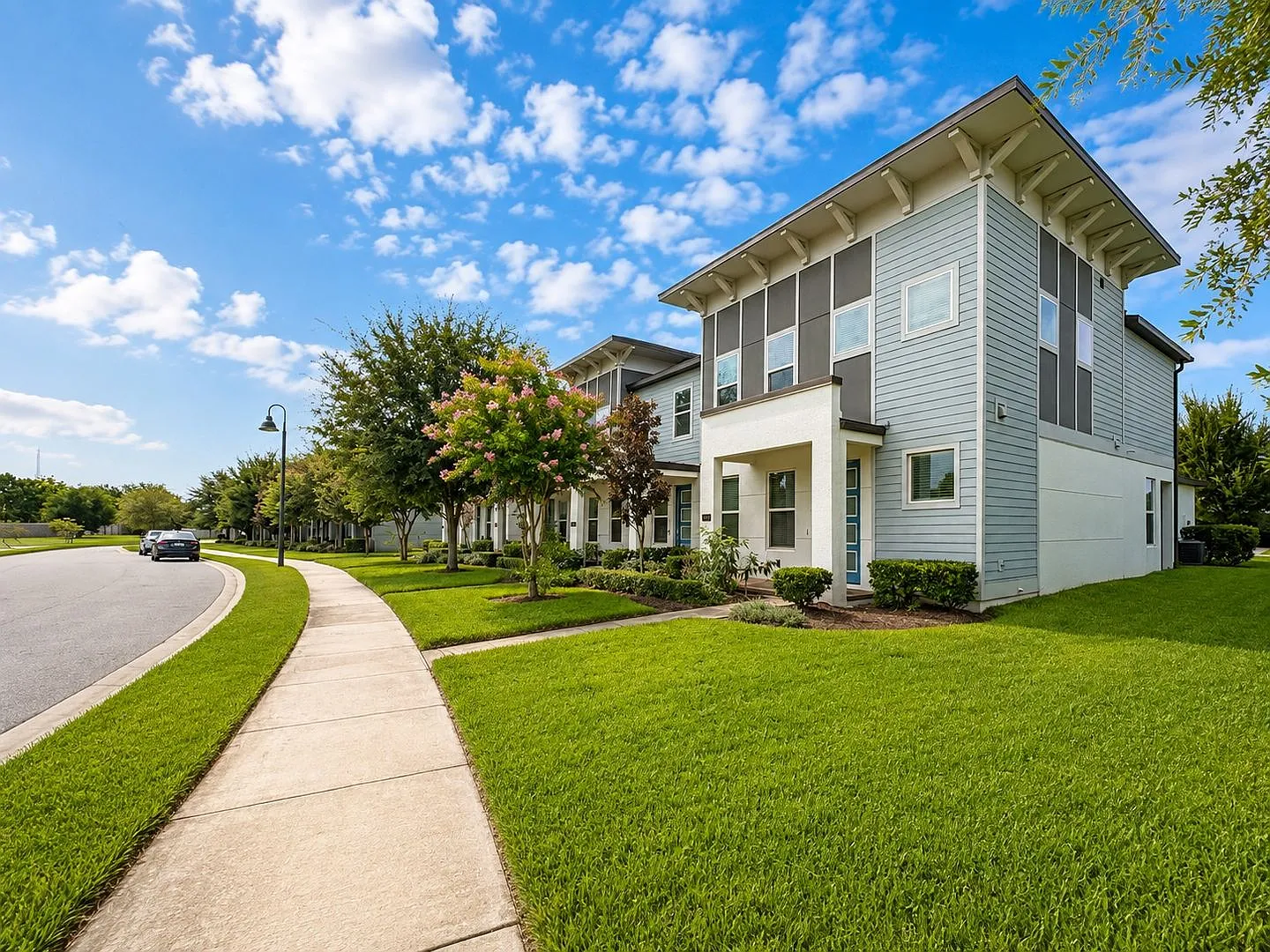 Outstanding 3 bedroom townhome located in the heart of Dr. Phillips area — Photo 3