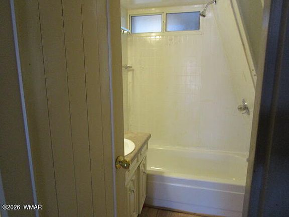 2nd image of 547 E White Mountain Blvd