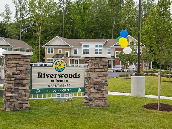 Welcome Home to Riverwoods at Denton!
