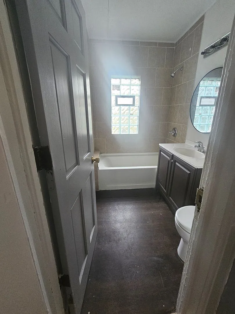 3221-3221A N 20th St. (Duplex) — Photo 3