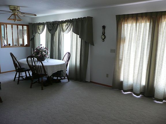 Formal dining