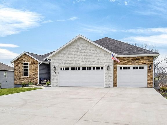 4th image of 35 Silver Sunset Lane