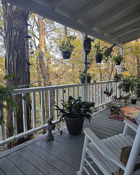 1st image of 55 Hummingbird Ln